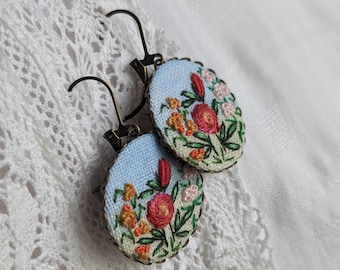 Embroidered earrings, hand-embroidered, vintage jewelry, wild herbs, retro jewelry, needle-embroidered wildflowers.