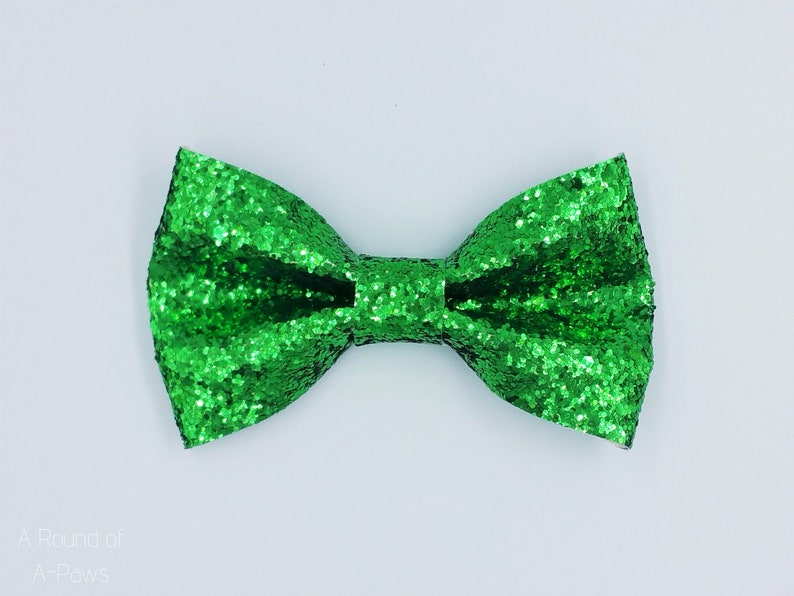 St Patricks Day Sequin Green Suspenders /& Bowtie Set Shiny Green Sequined Tie