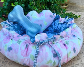 Reversible Drawstring Dog Bed: Memory Foam Cushion & Pillows