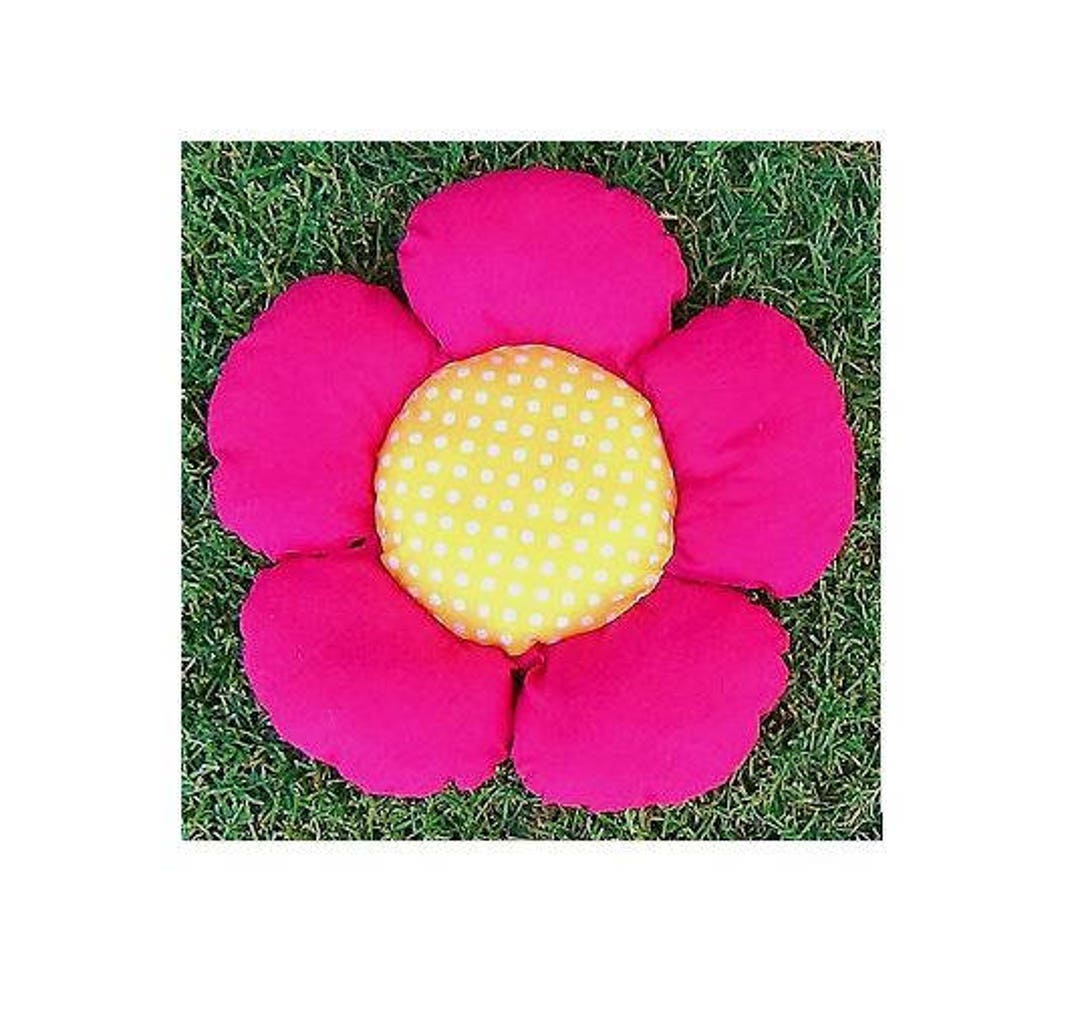 Extra Small Pink and Yellow Flower Bed Flowershaped Dog or Cat Bed