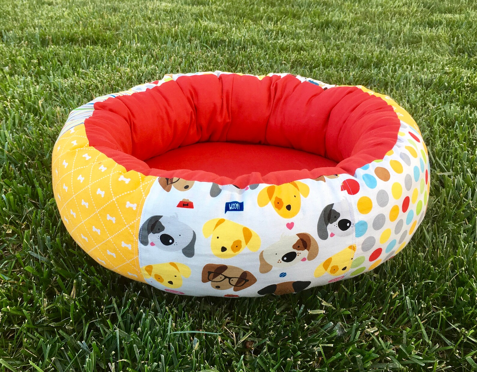 Reversible Round Donut Dog Bed With Memory Foam Cushion Small Etsy