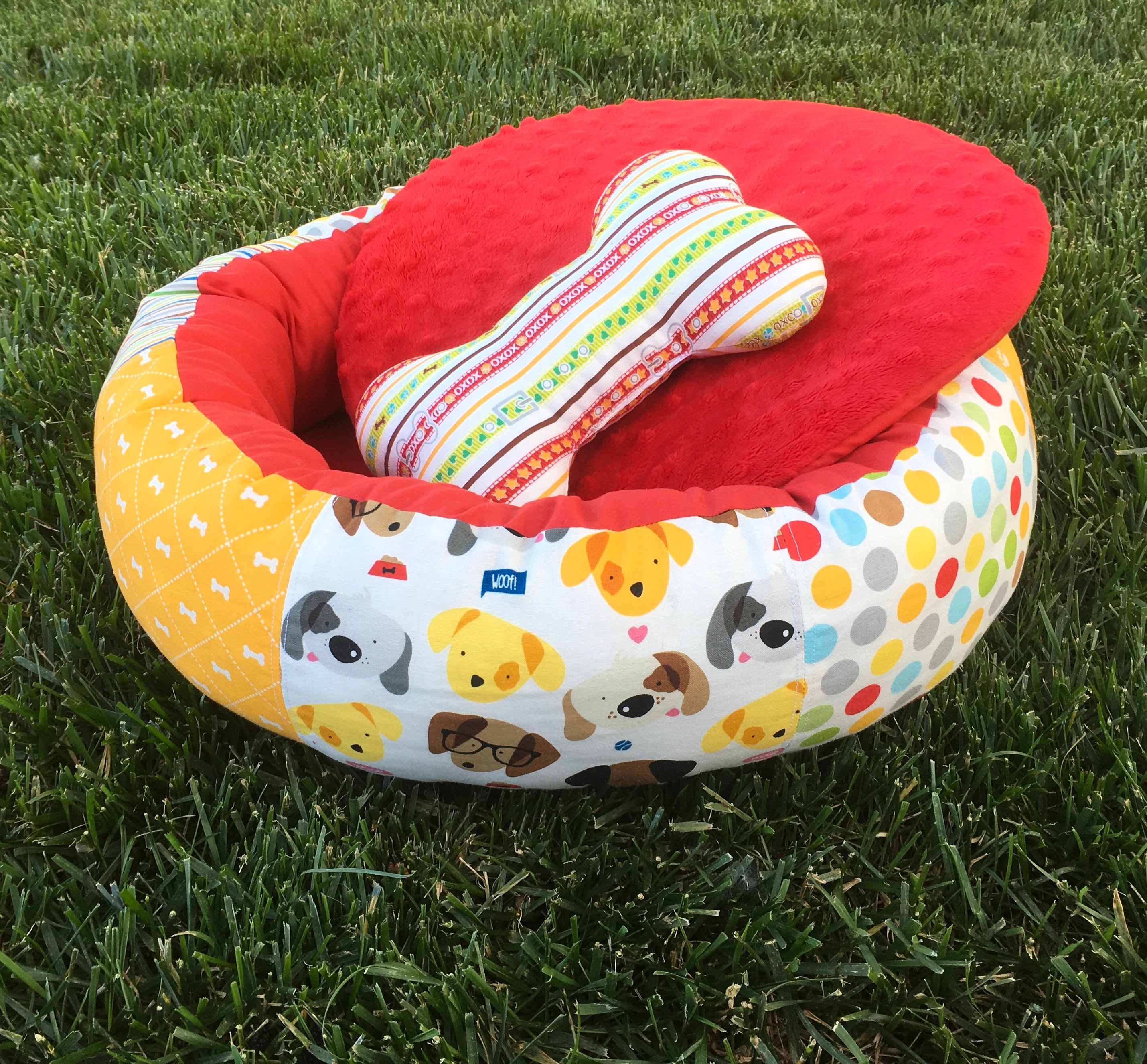 Reversible Round Donut Dog Bed With Memory Foam Cushion Small Etsy