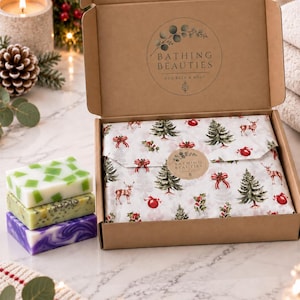 Christmas Soap Gift Box, Handmade Vegan Soap Set, Letterbox Friendly (3 or 5 Bars)