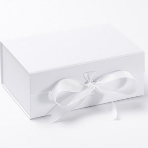 Wholesale Black Magnetic Boxes with Ribbons Luxury Packaging