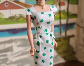 clover print sheath dress for 11.5