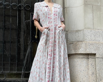 1940s beautiful rayon dress with lovely flower Print! This early 40s maxi dress has short sleeves, metal zipper down the front