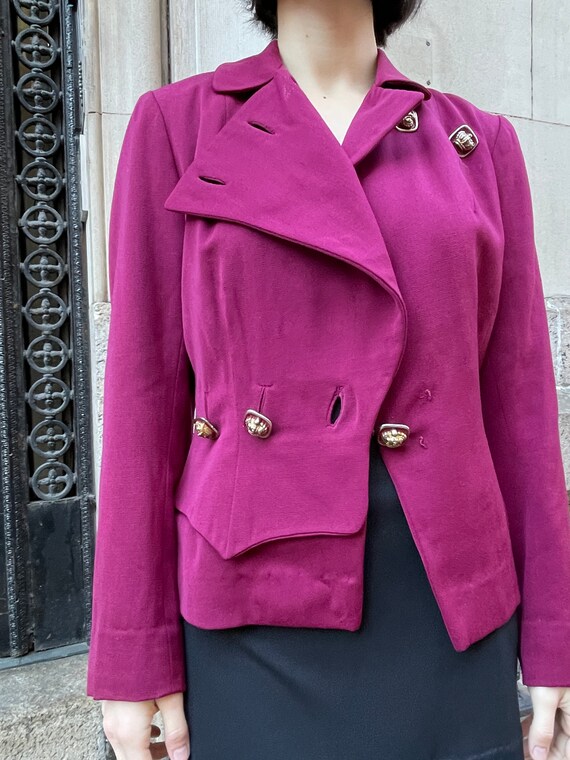 40's Gaberdine fuchsia jacket,  overlapping, w/ 3… - image 9