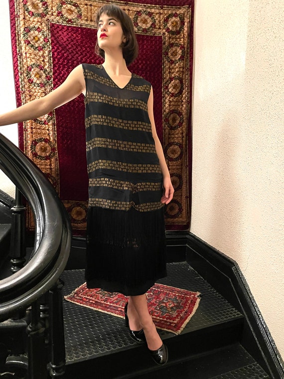 20's black silk flapper dress W 8 Horizontal pane… - image 5