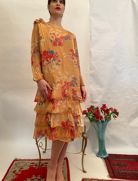 20's / 30's yellow w/ red flowers and green leaves