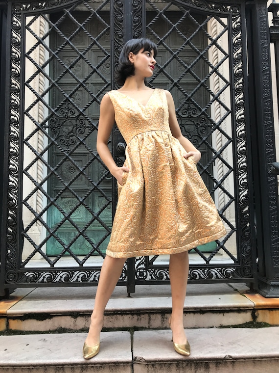 Gold dress with pockets hotsell