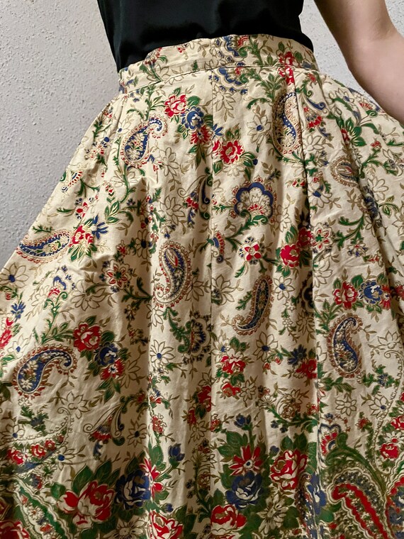 50s Hand-Painted Circle Skirt. floral and paisley… - image 4