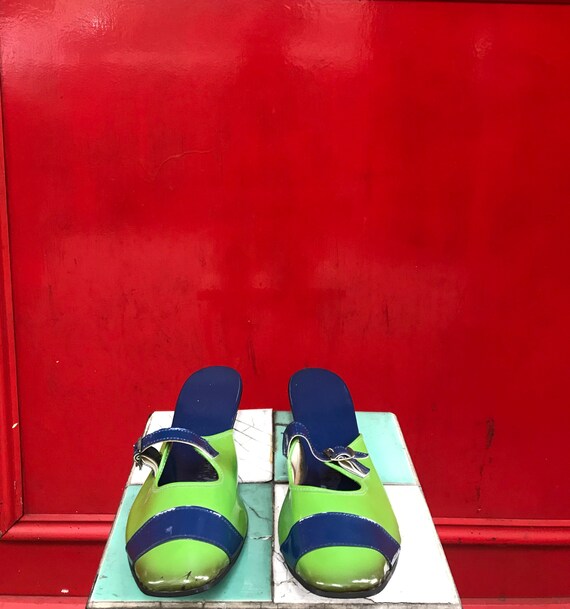 60's green slip on