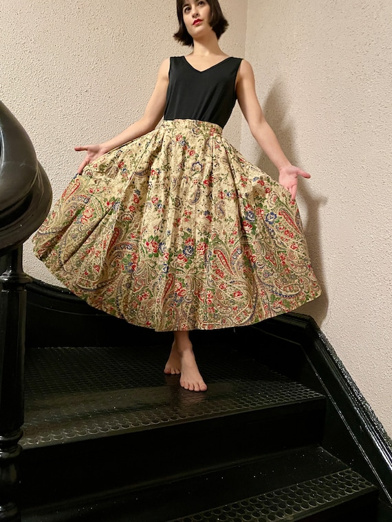 50s Hand-Painted Circle Skirt. floral and paisley… - image 1