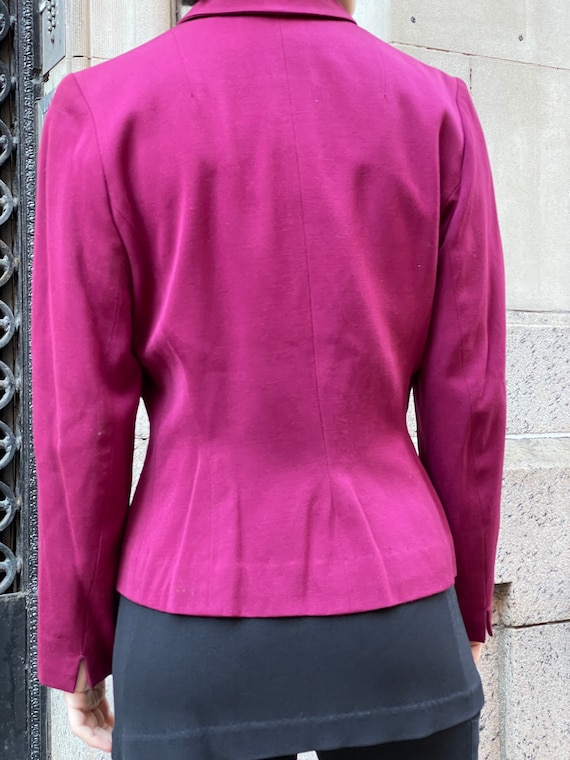 40's Gaberdine fuchsia jacket,  overlapping, w/ 3… - image 3