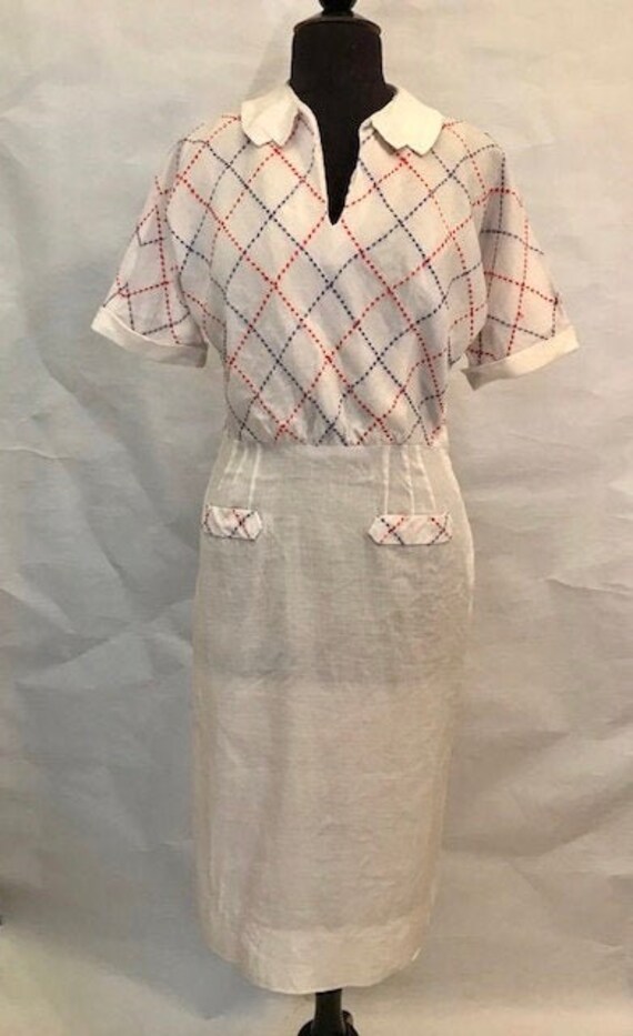 40’s White Linen with Red and Blue Stitches