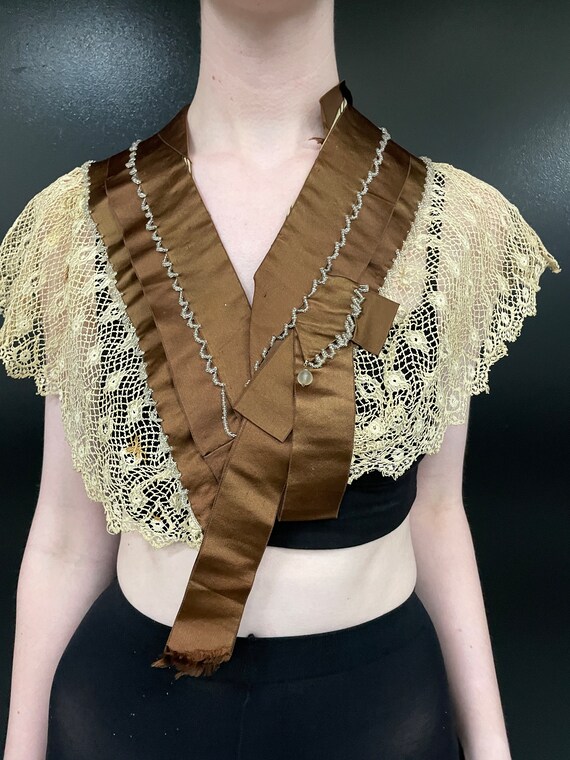 Victorian lace and ribbon caplet. delicate piece … - image 9