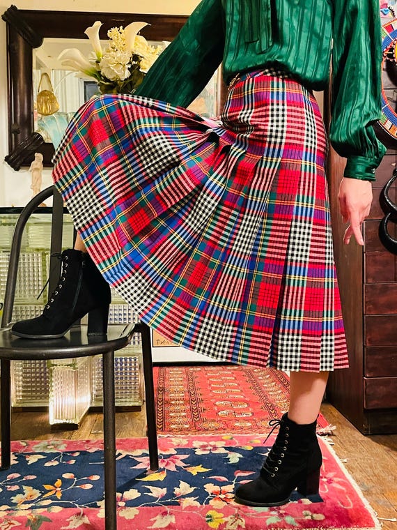 VIP【送料関税込】CELINE WOOL PLEATED SKIRT Black Chiffon Skirt, Midi A Line Pleated Chiffon Skirt