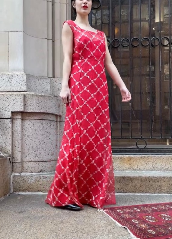 30's red Organza gown. printed of White and pink … - image 1