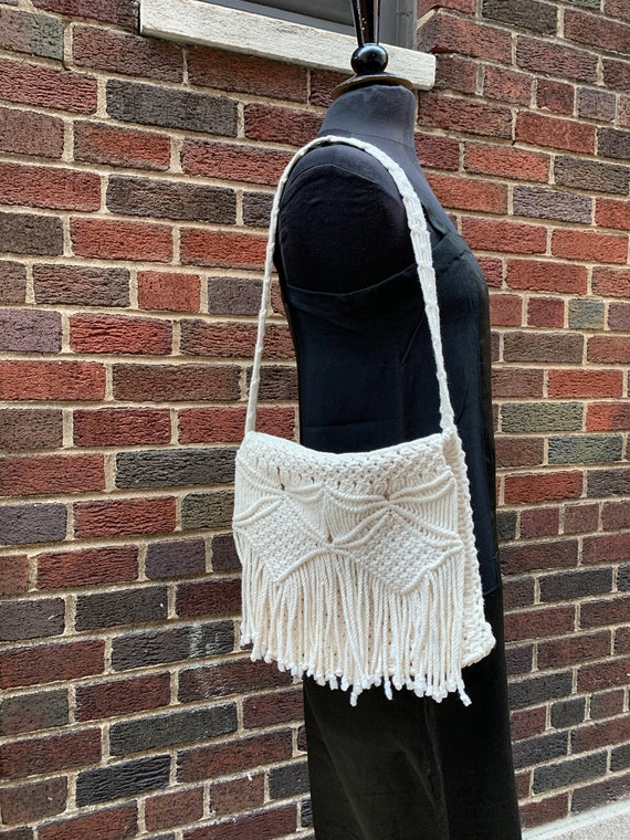 70's Vintage white macrame bag
