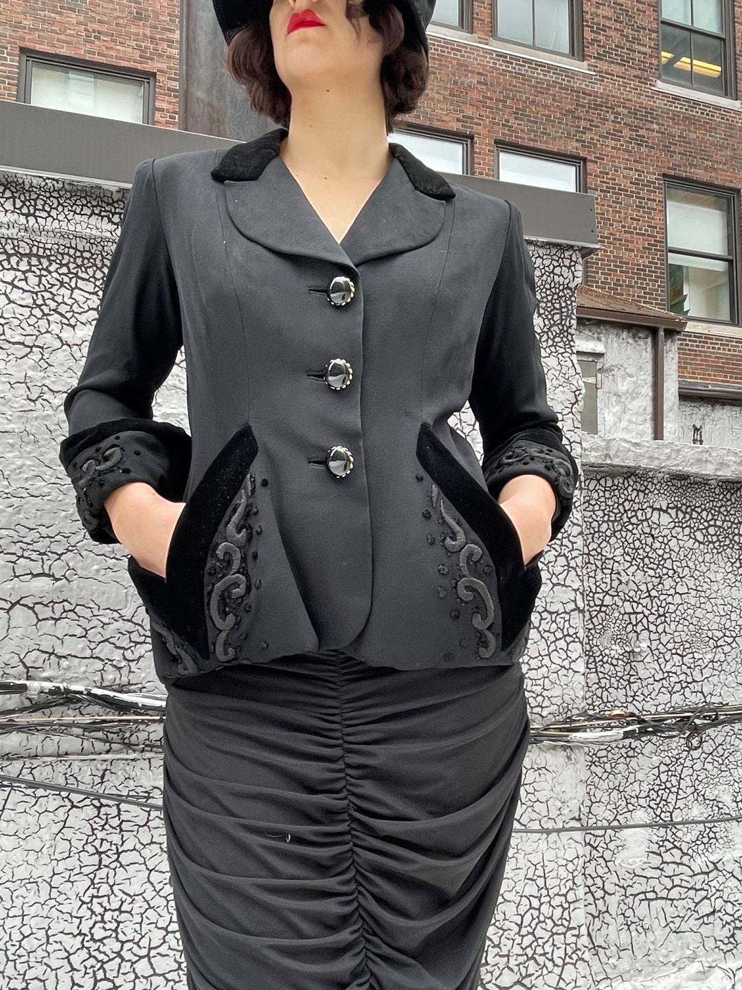 40s Jacket 40s Jacket With Velvet Collar Sleeves and Pockets. A Fit Jacket With ...