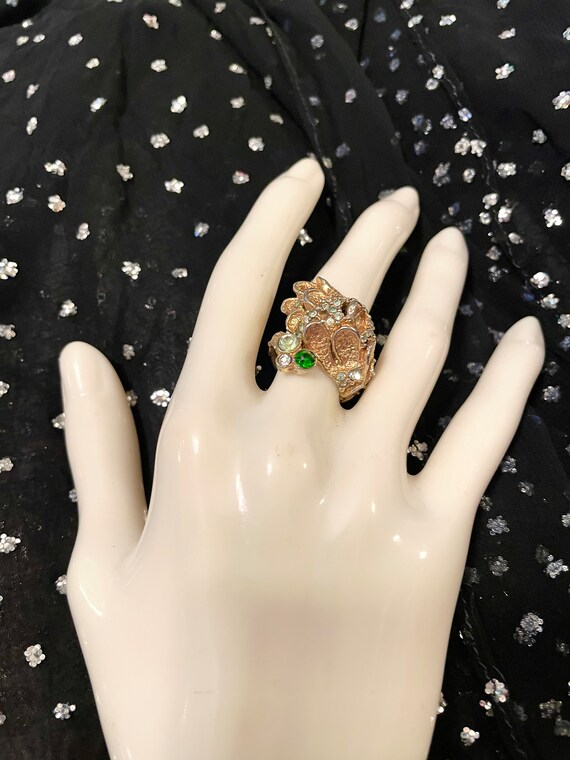 1968 Grosse ring.resemble snake with rhinestones,… - image 2