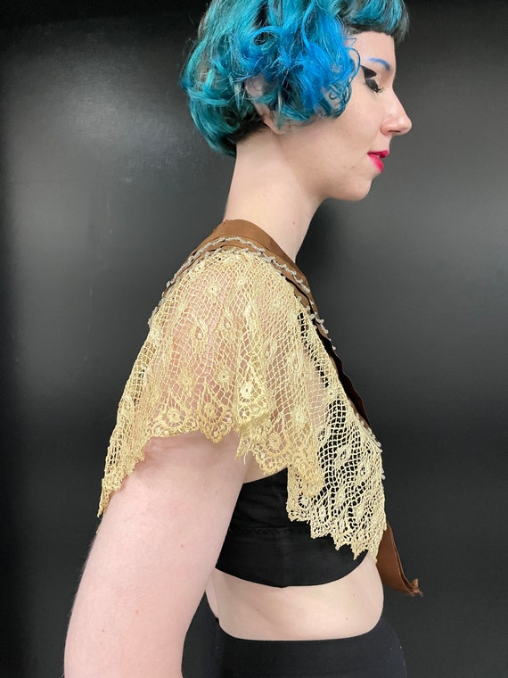 Victorian lace and ribbon caplet. delicate piece … - image 2