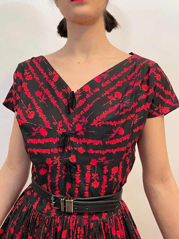 40's/50's black and red rose cotton dress, dolman… - image 5