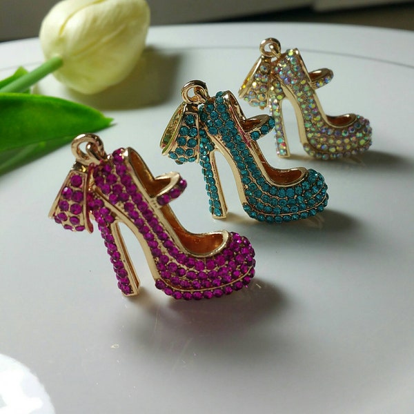 1 Gold Tone Gorgeous High Heels Charms, Large 3D Alloy Heels Pendants with Rhinestones, 52x29mm Keelaubeadz