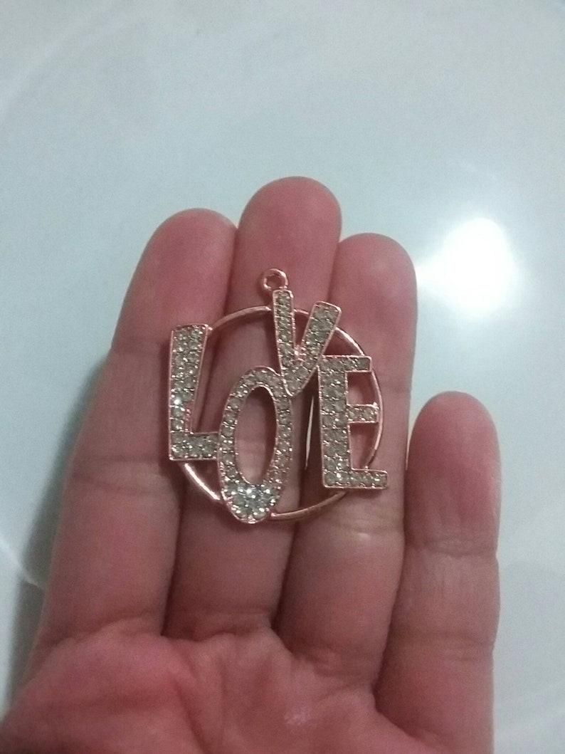 33\u00d733mm Rose Gold Tone 1 Beautiful Love Word Charm with RhinestonesAcrylic Pearls