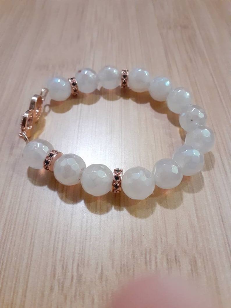 Single Size 6.5 Beautiful 10mm White Faceted Electroplated Agate Beads Bracelet with Rose Gold Accents Beaded Bracelet for Women 1