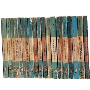 Bücher von the Foot: Vintage Pelican Collection