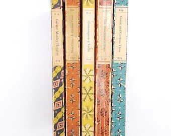 Vijf boeken tellende dichtbundel met patronen c.1950-70