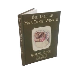 The Tale of Mrs. Tiggy-Winkle by Beatrix Potter - Vintage Green Cover
