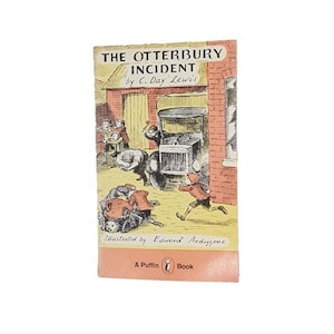 The Otterbury Incident by C. Day Lewis - Puffin, 1978