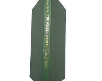 The Walker Book of Fairy Tales adapted by Amy Ehrlich - Walker Books, 1986