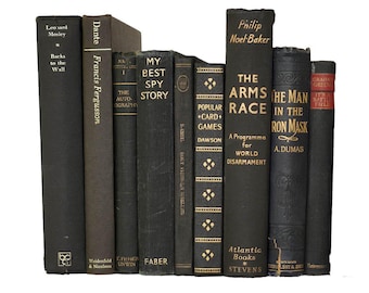 Halv fot: Vintage Black Books