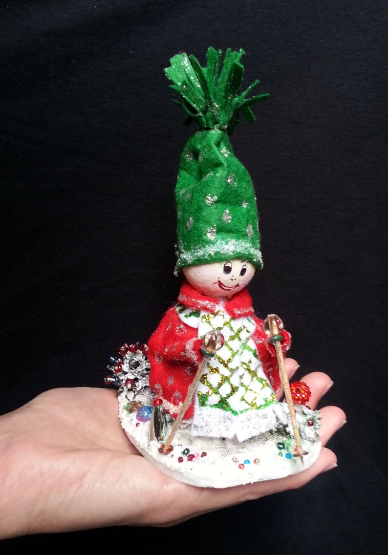 Petite Deco De Noel Pommes De Pin Mini Lutin GNOME Décoration Sapin De Noel,8 Pièces Bois Tricot Personnage,Deco Sapin De Noel Figurine Suspension,Objets De Décoration De Noël Petit GNOME Ange De Noel
