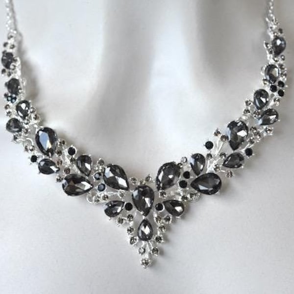 Set zwarte diamantgrijze kristallen statementketting en oorbellen (Sparkle-3171-BD)