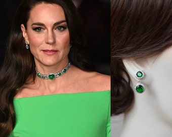 Royalty Replica Catherine Princess of Wales Round Emerald Green and Clear Cubic Zirconia Dangle Earrings, Silver or Gold (Sparkle-3401)