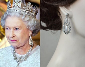 NEW Royalty Reproduction Queen Elizabeth II Gloucester Pearl Pendant Cubic Zirconia CZ Drop Dangle Earrings, Bridal, Wedding (Pearl-1023)