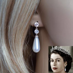 Queen Victoria's Royalty Replika Perle & CZ Ohrringe, Halskette oder Set, Silbergold (Pearl-946)