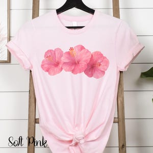 Hibiscus Flower T-Shirt, Women&#39;s Graphic Tee, Hardy Hibiscus Tee, Tropical Flower Shirt, Summer Vibes Clothing