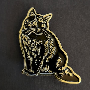 Kosmische Kreaturen – Dreiäugige Katze – Emaille-Anstecknadel