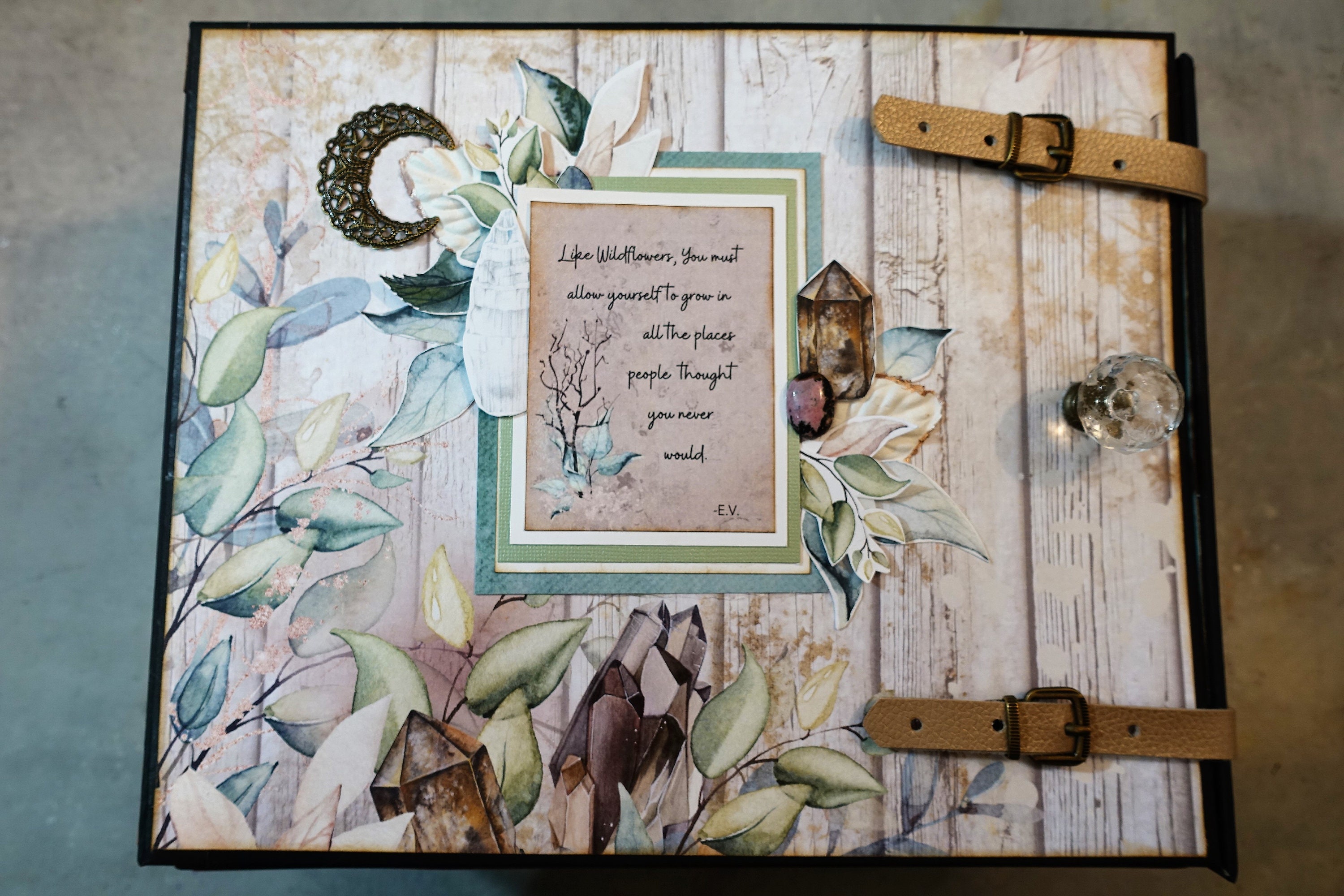 Scrapbook Album Tutorial/ PDF Tutorial/ Video Tutorial/ Photo Etsy