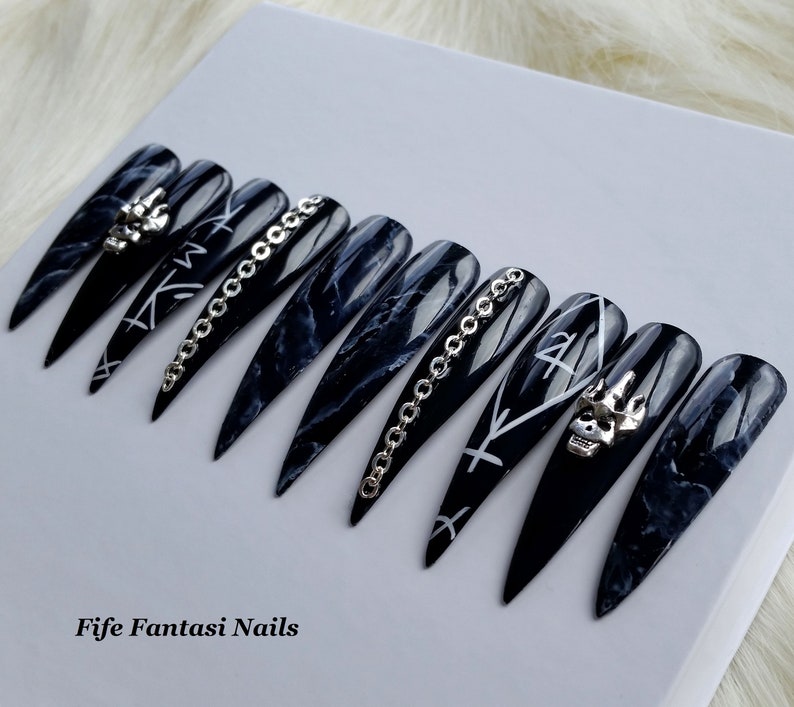Black Gothic Stiletto Nails Fake Nails False nails | Etsy