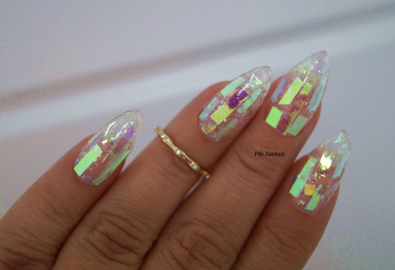 Foil Nail Transfer Stickers Strips Cellophane 8 Rolls Design Manicure  Starry Sky Nail Art Wraps Decals for Women Girls Holographic Shattered  Broken-Glass Reflective Mirror Shard Effect : Buy Online at Best Price