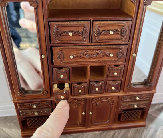 HUSHUI 4 Stks 1/12 Poppenhuis Kast Set Eenvoudige Ontwerp Praktische Levensechte Miniatuur Houten Poppenhuis Meubelkast