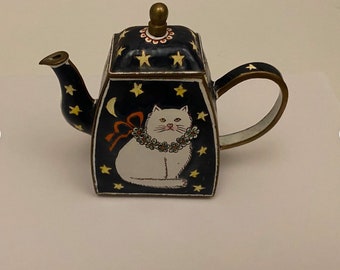 Trade Plus Aid Moon Star Cat Teapot Hand paint Enamel Limited Edition Collectable