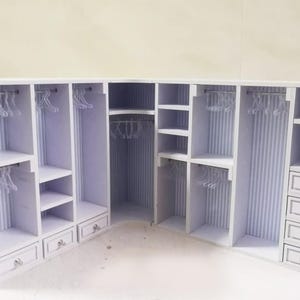 1: 8 Miniatur Kleiderschrank Kleiderschrank mit Ganzkörper-Spiegel DIY Kit | Flat Pack Puppenhaus Möbel