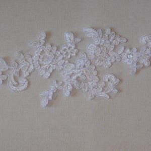 Craftuneed ivory or white bridal floral lace applique sew on embroidered flower tulle lace motif patch for dress sewing Per Piece image 5